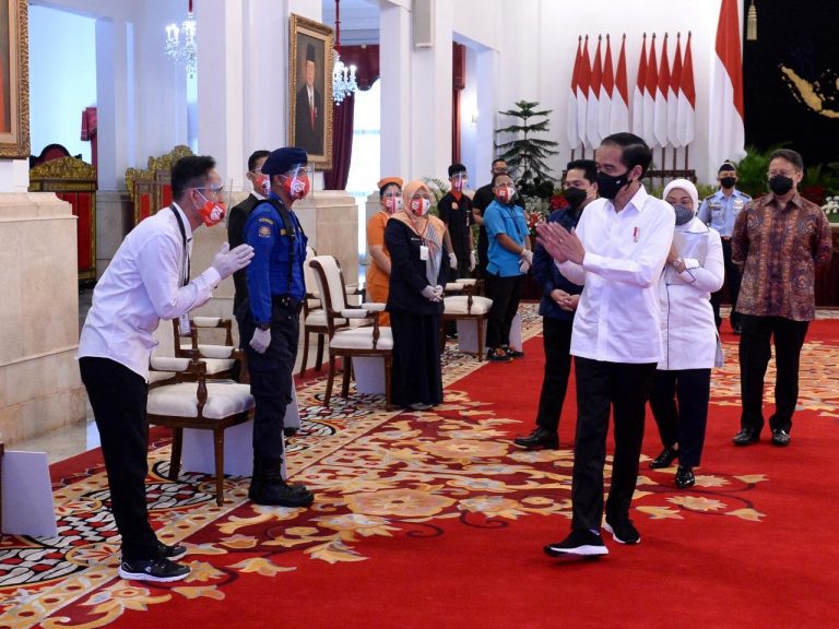 Presiden Ri Luncurkan Stimulus Ekonomi Bantuan Subsidi Upah