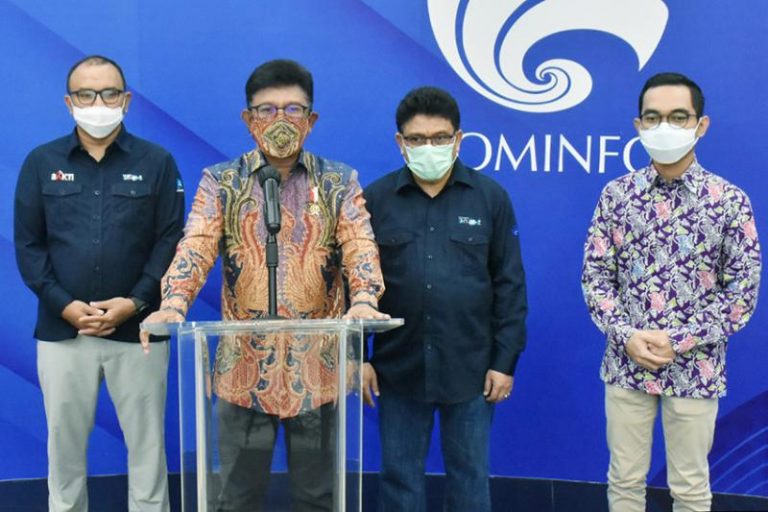 Komitmen Pemerintah Ri : Akselerasi Internet Fasyankes & Pemulihan Ekonomi Nasional