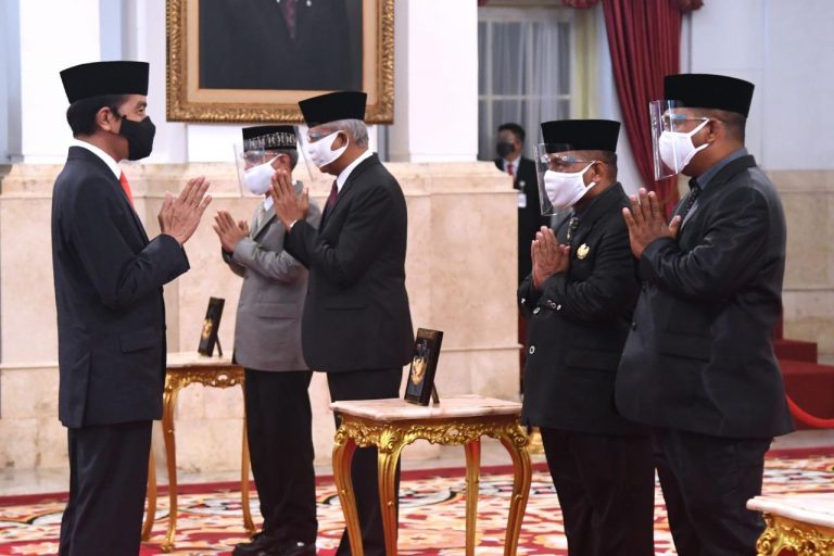Presiden Ri Anugerahkan Gelar Pahlawan Nasional