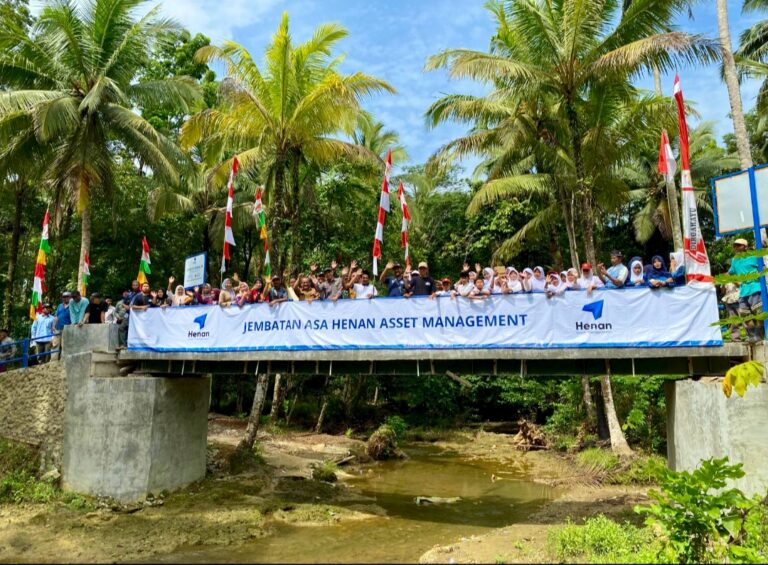 Jembatan Manglid