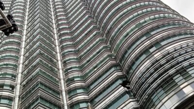 15 Makanan Terkenal Malaysia Dan Sejarah Petronas
