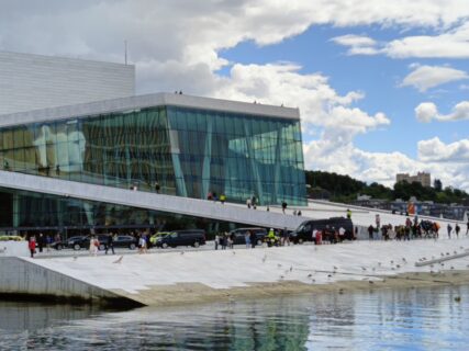 Datang Ke Oslo