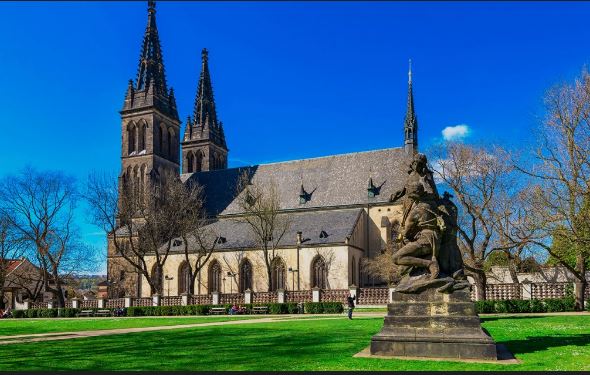 15 Tempat Sejarah Wisata Praha 10 Vysehrad Praha