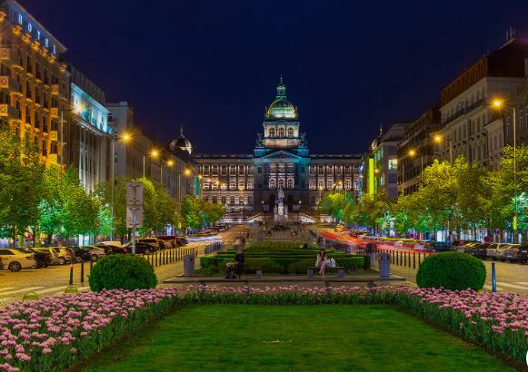 15 Tempat Sejarah Wisata Praha 8 Prgha Park